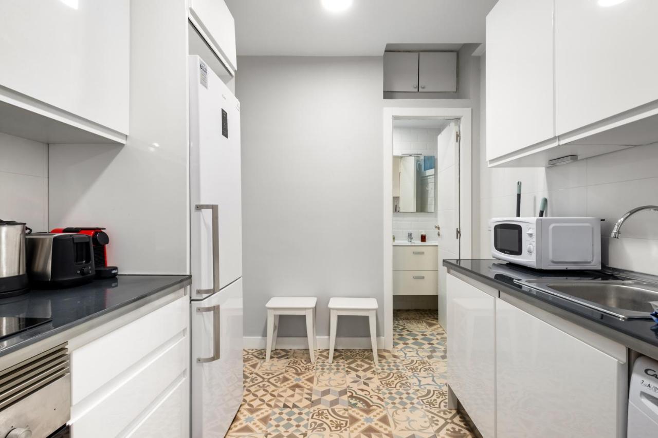2 Bedrooms 1 Bathroom Furnished - Lavapies - Modern - Mintystay Madrid Exterior foto