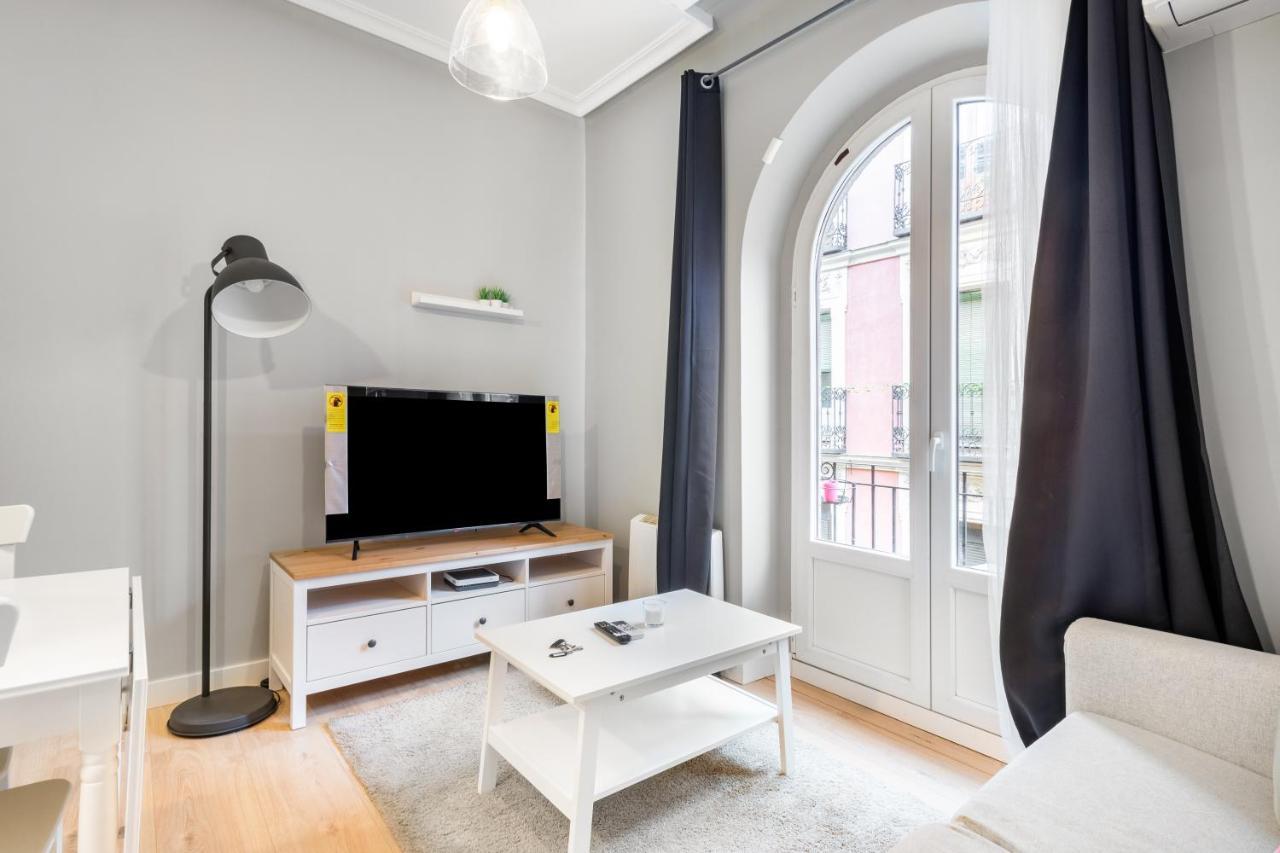 2 Bedrooms 1 Bathroom Furnished - Lavapies - Modern - Mintystay Madrid Exterior foto